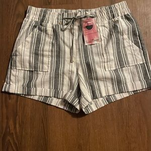 Brand new shorts ,tried on once